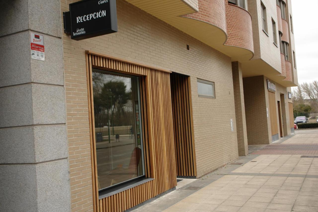 Hostel Trovadores Бургос Экстерьер фото